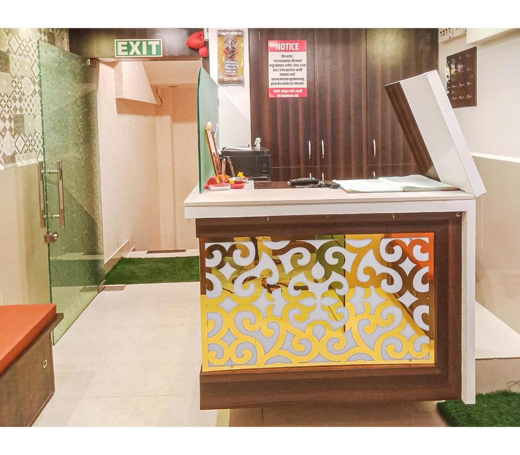 Gurukripa Nx Lodging By Wb Inn 塞恩 外观 照片